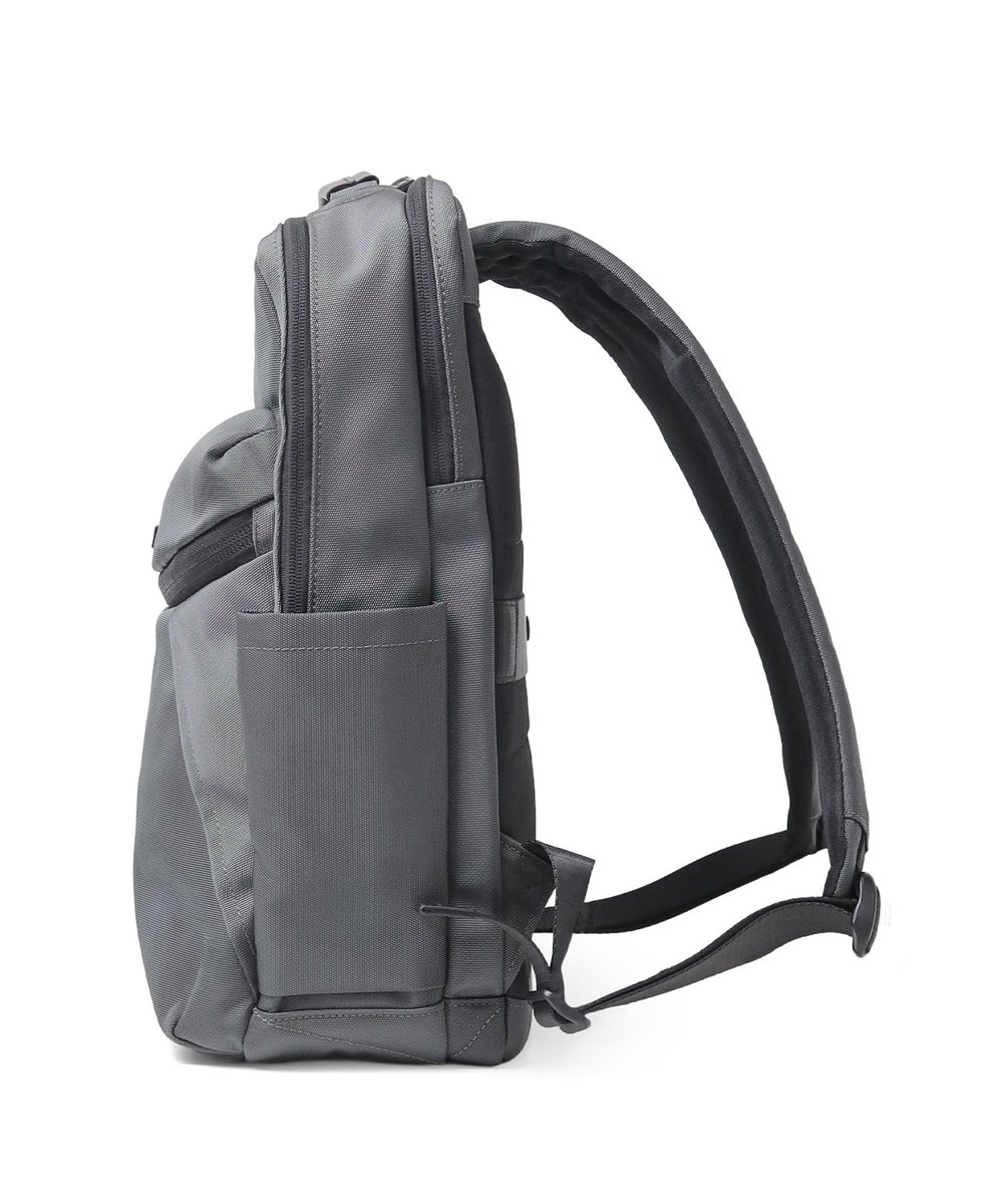 タケオキクチ バルジ ビジネスリュック B4 15.6インチ対応 ダブルルーム