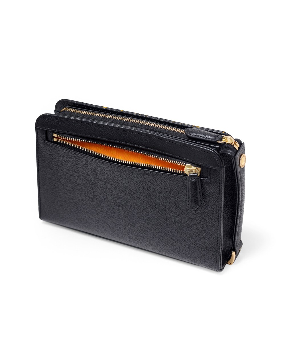 カステルバジャック プルトン クラッチバッグ