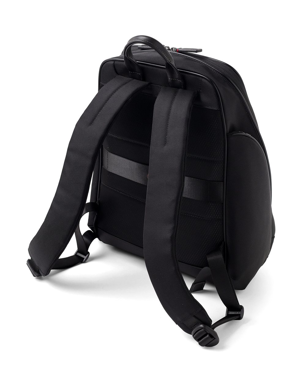 タケオキクチ フォルム ビジネスリュック A4 13インチ対応 セットアップ対応