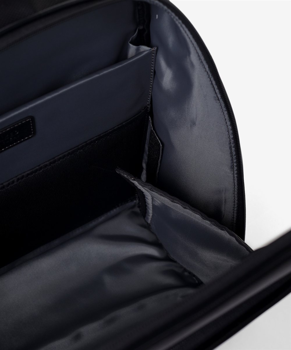 タケオキクチ フォルム ビジネスリュック B4 15.6インチ対応 セットアップ対応