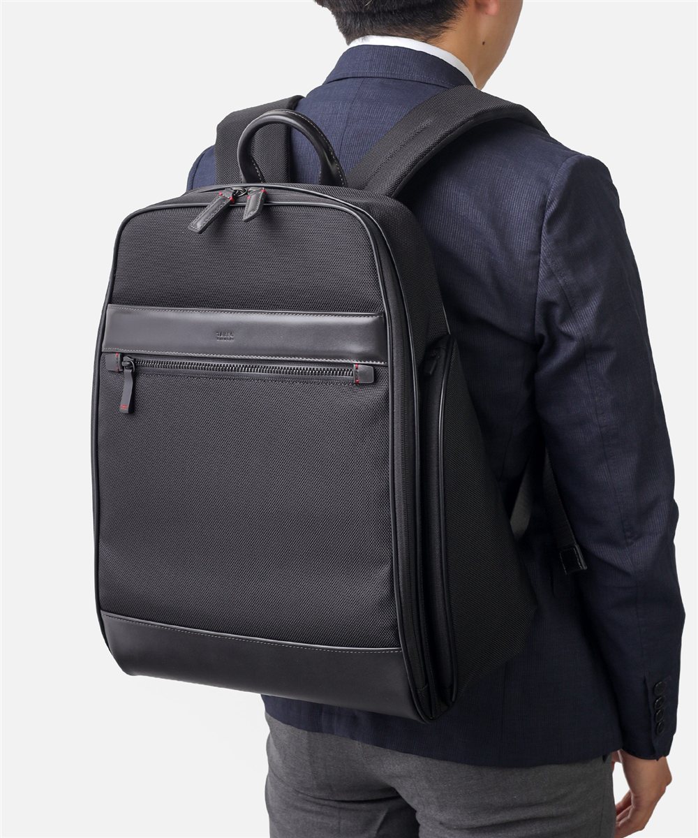 タケオキクチ フォルム ビジネスリュック B4 15.6インチ対応 セットアップ対応