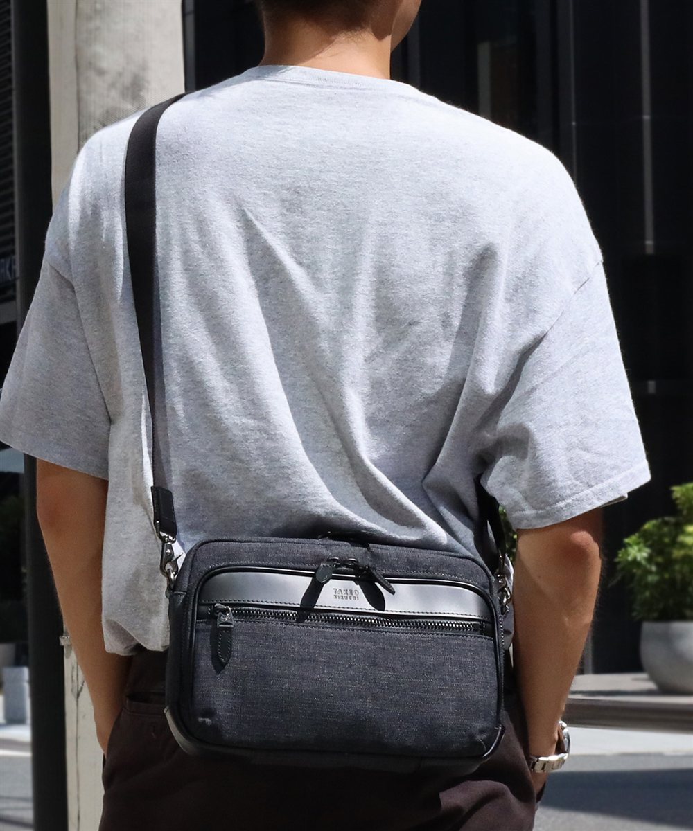 タケオキクチ クエスト ミニショルダーバッグ