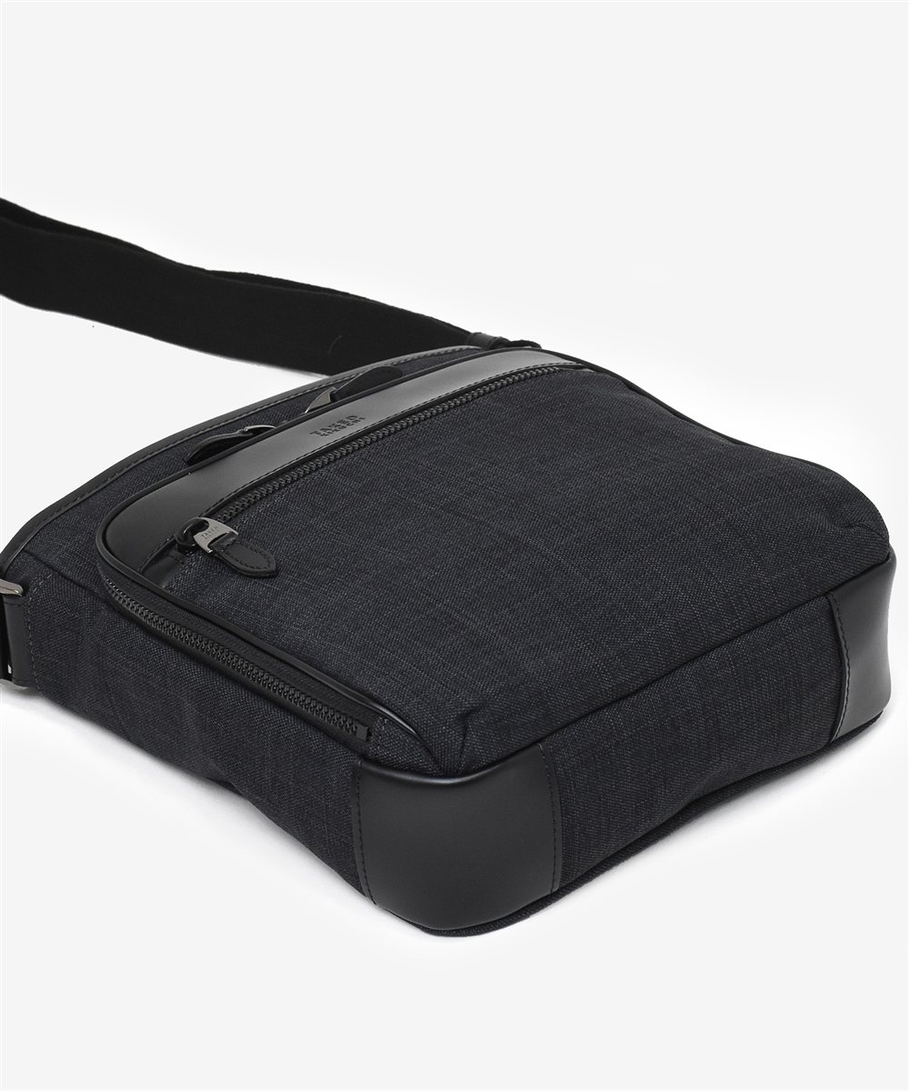 タケオキクチ クエスト ショルダーバッグ タテ型 B5