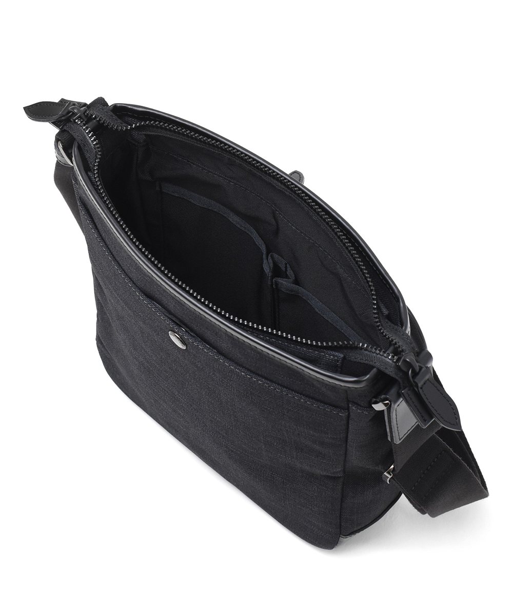 タケオキクチ クエスト ショルダーバッグ タテ型 B5