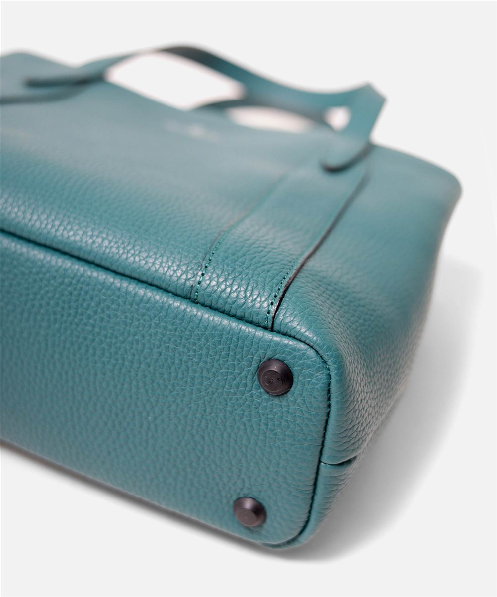 ドレステリア キャバリア レザーミニトートバッグ B5