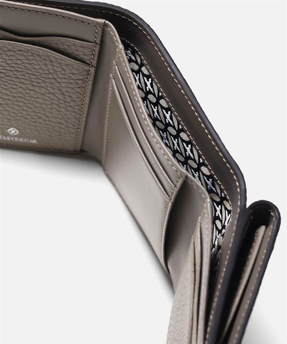 ドレステリア キャバリア 三つ折り財布 カード段6