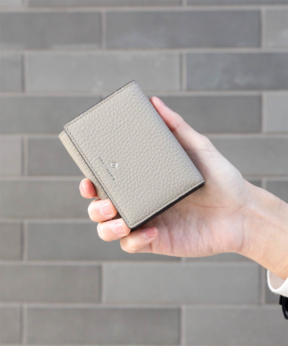 ドレステリア キャバリア 三つ折り財布 カード段6