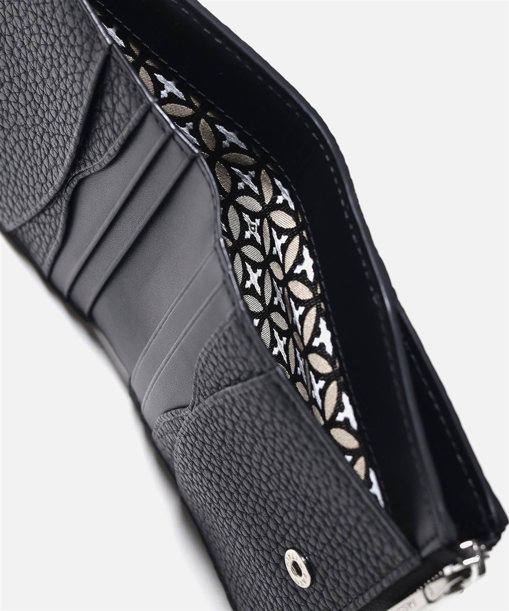 ドレステリア キャバリア 二つ折り財布 カード段8