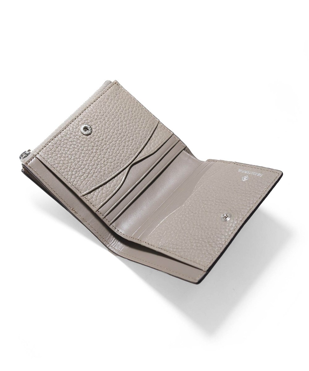 ドレステリア キャバリア 二つ折り財布 カード段8