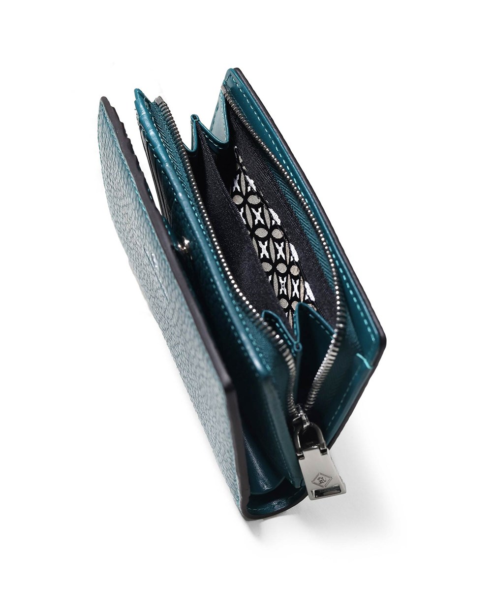 ドレステリア キャバリア セミ長財布 カード段10