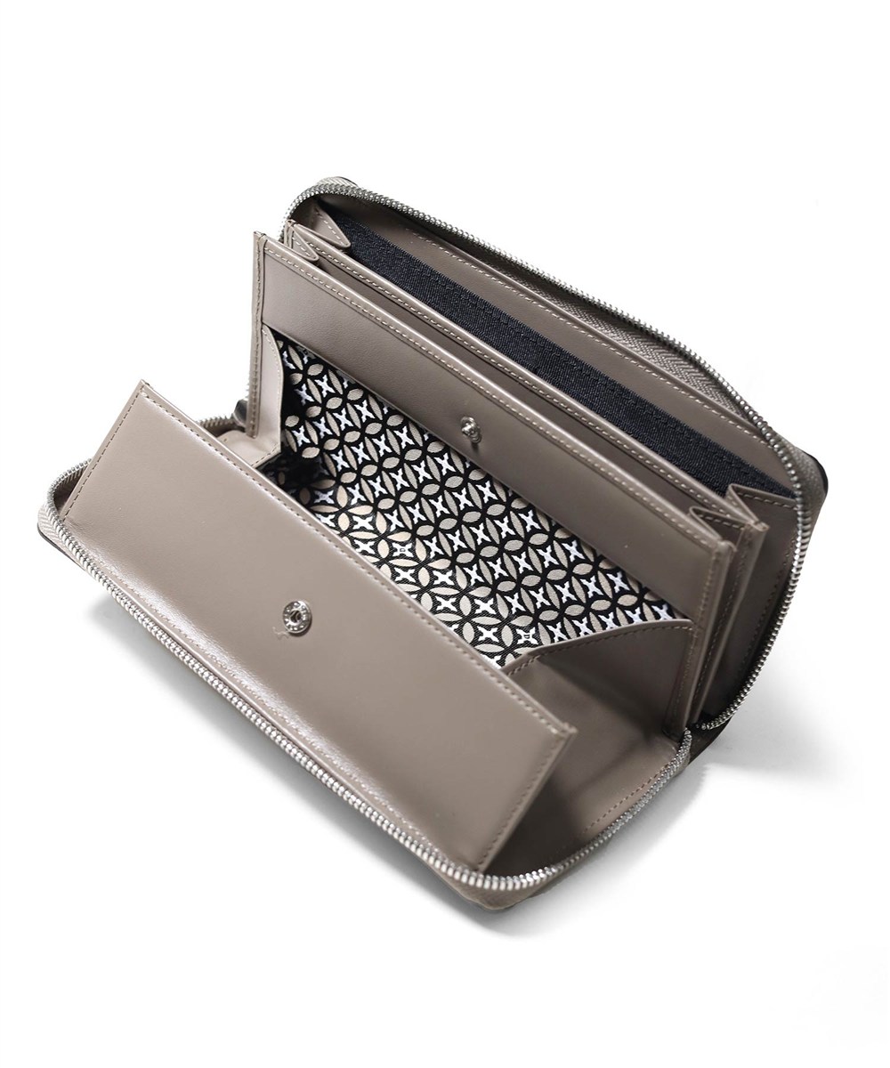 ドレステリア キャバリア ラウンドファスナー長財布 ギャルソン型 カード段19