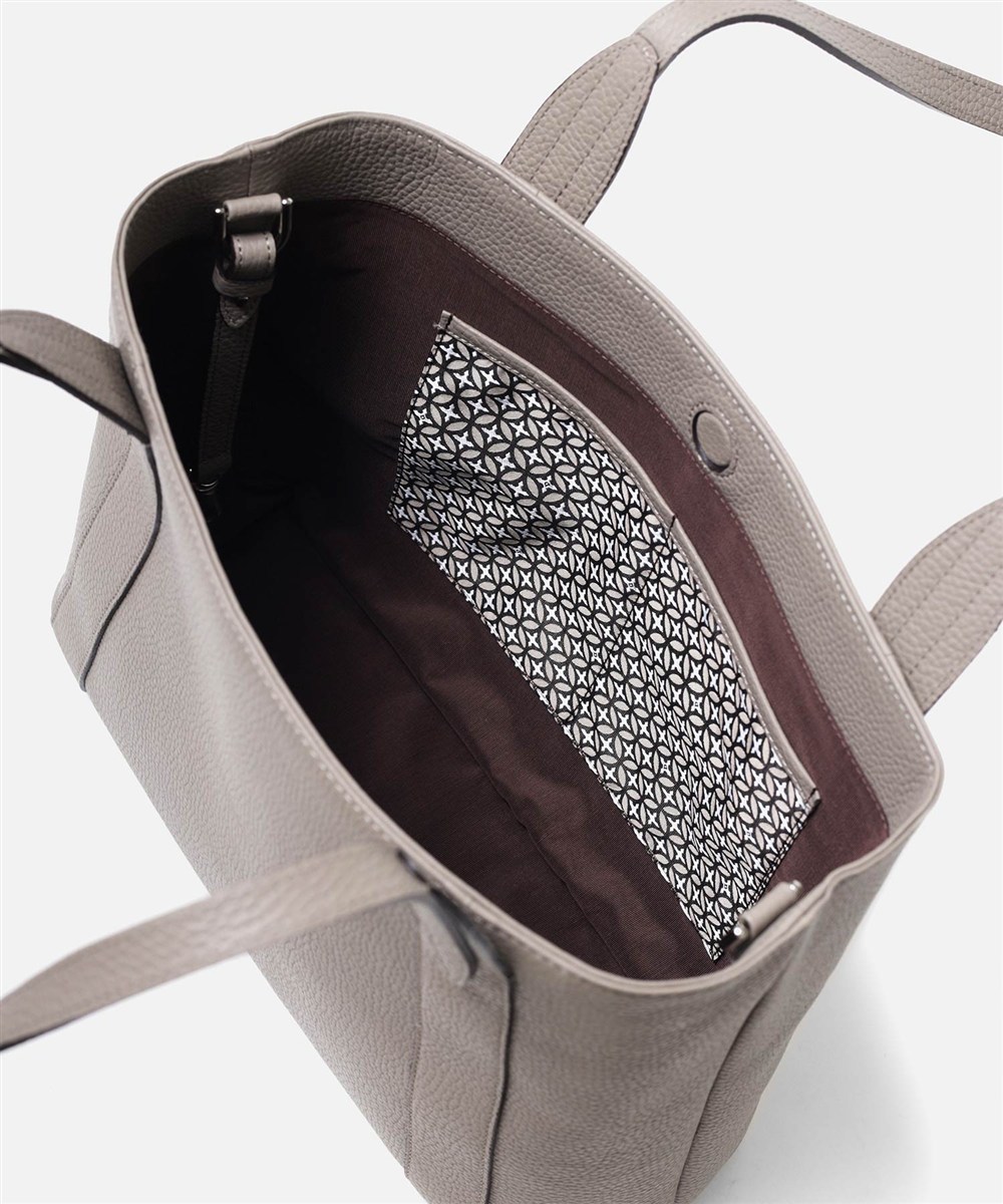 ドレステリア キャバリア レザートートバッグ A4ジャスト