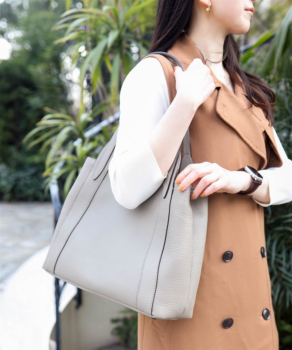 ドレステリア キャバリア レザートートバッグ A4ジャスト