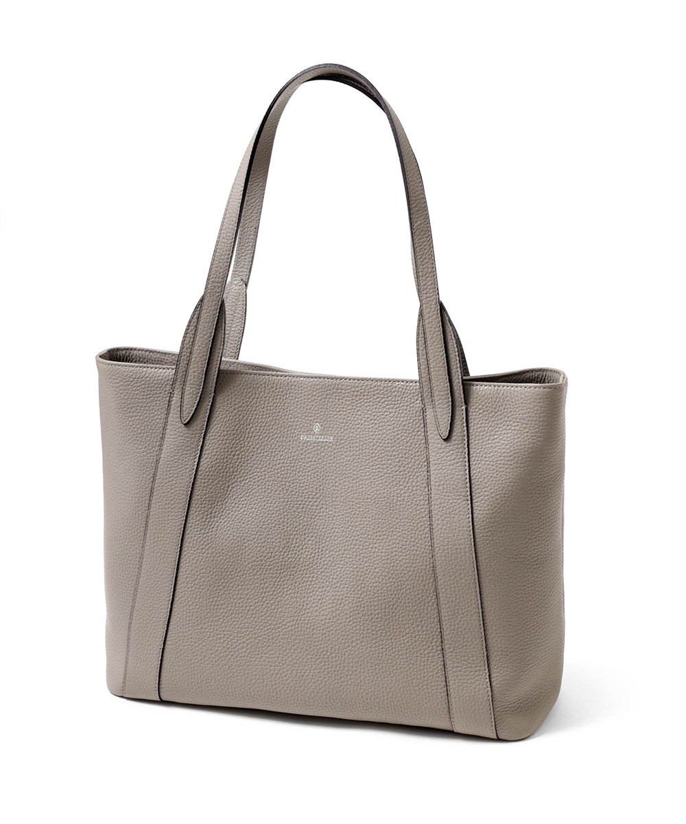 ドレステリア キャバリア レザートートバッグ A4