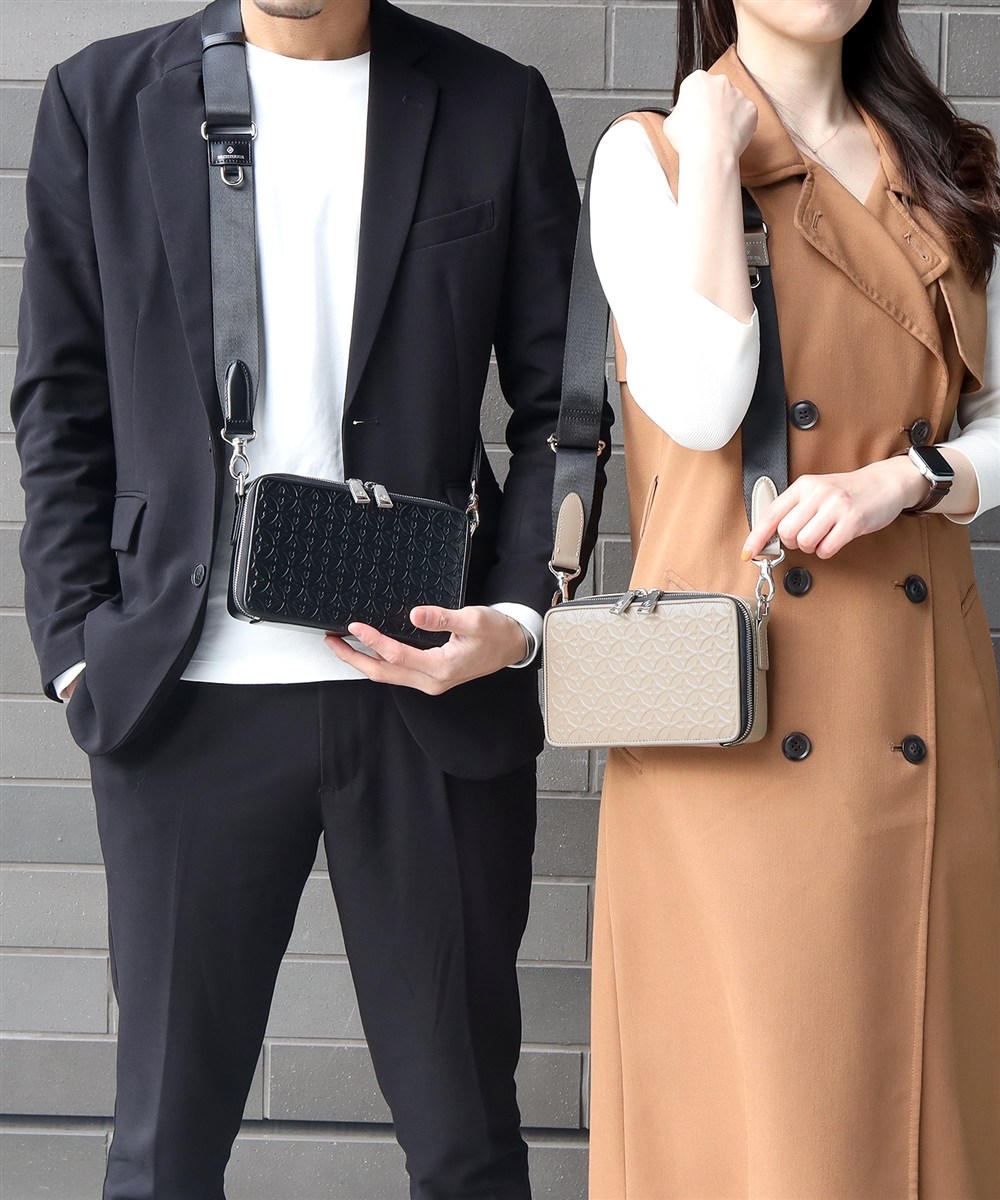 ドレステリア ウェルシュ レザーミニショルダーバッグ