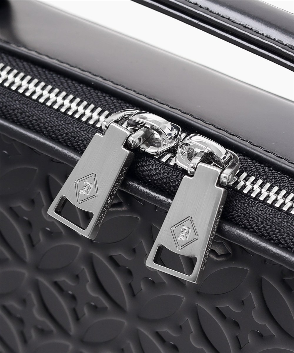 ドレステリア ウェルシュ レザーショルダーバッグ