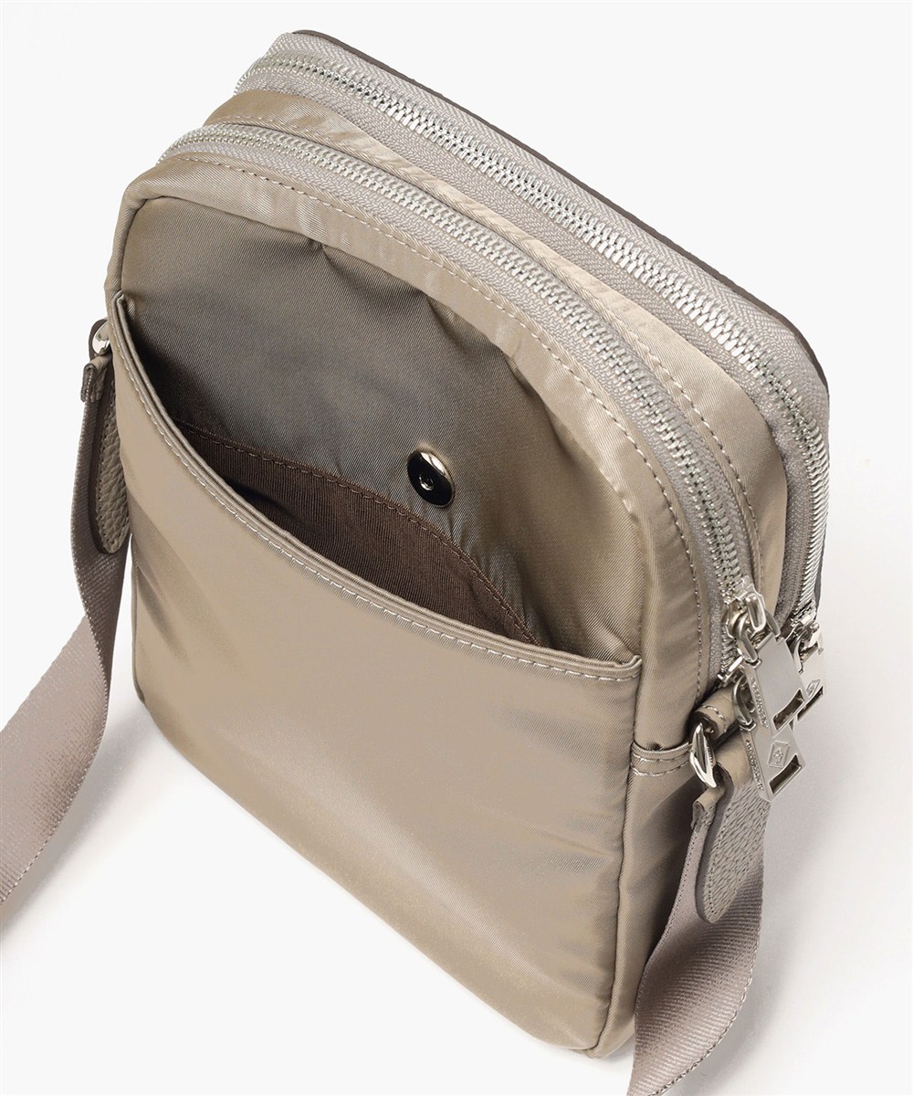 ドレステリア チャールズ ミニショルダーバッグ タテ型