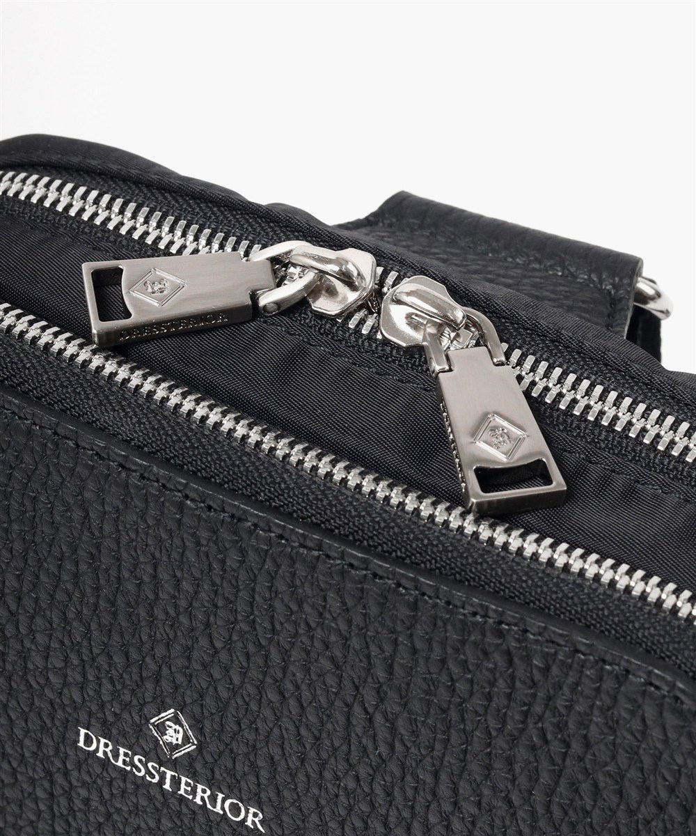 ドレステリア チャールズ ワンショルダーバッグ