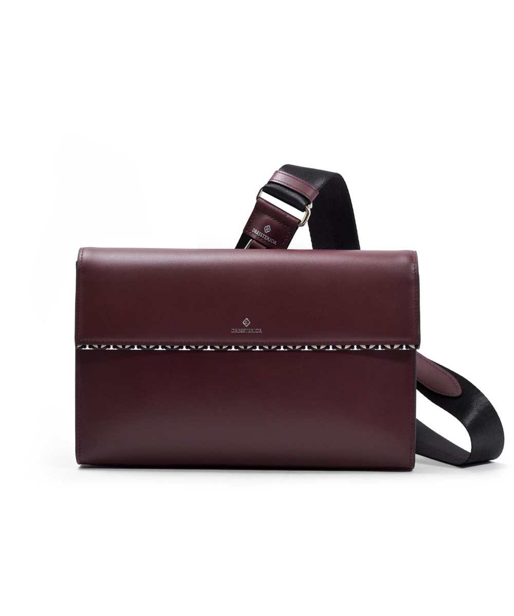 ドレステリア チェスキー 2WAY レザークラッチショルダー