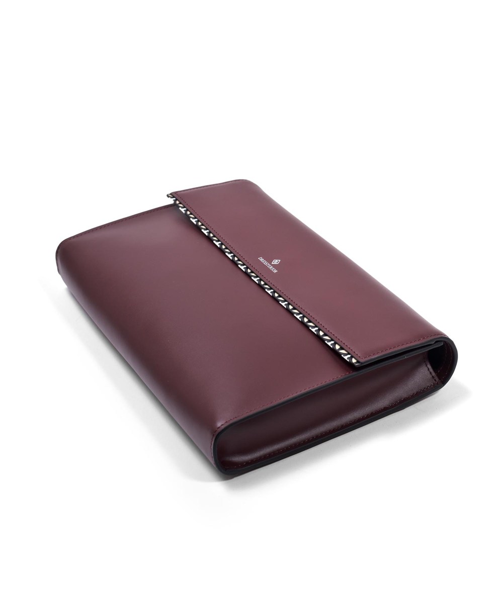 ドレステリア チェスキー 2WAY レザークラッチショルダー