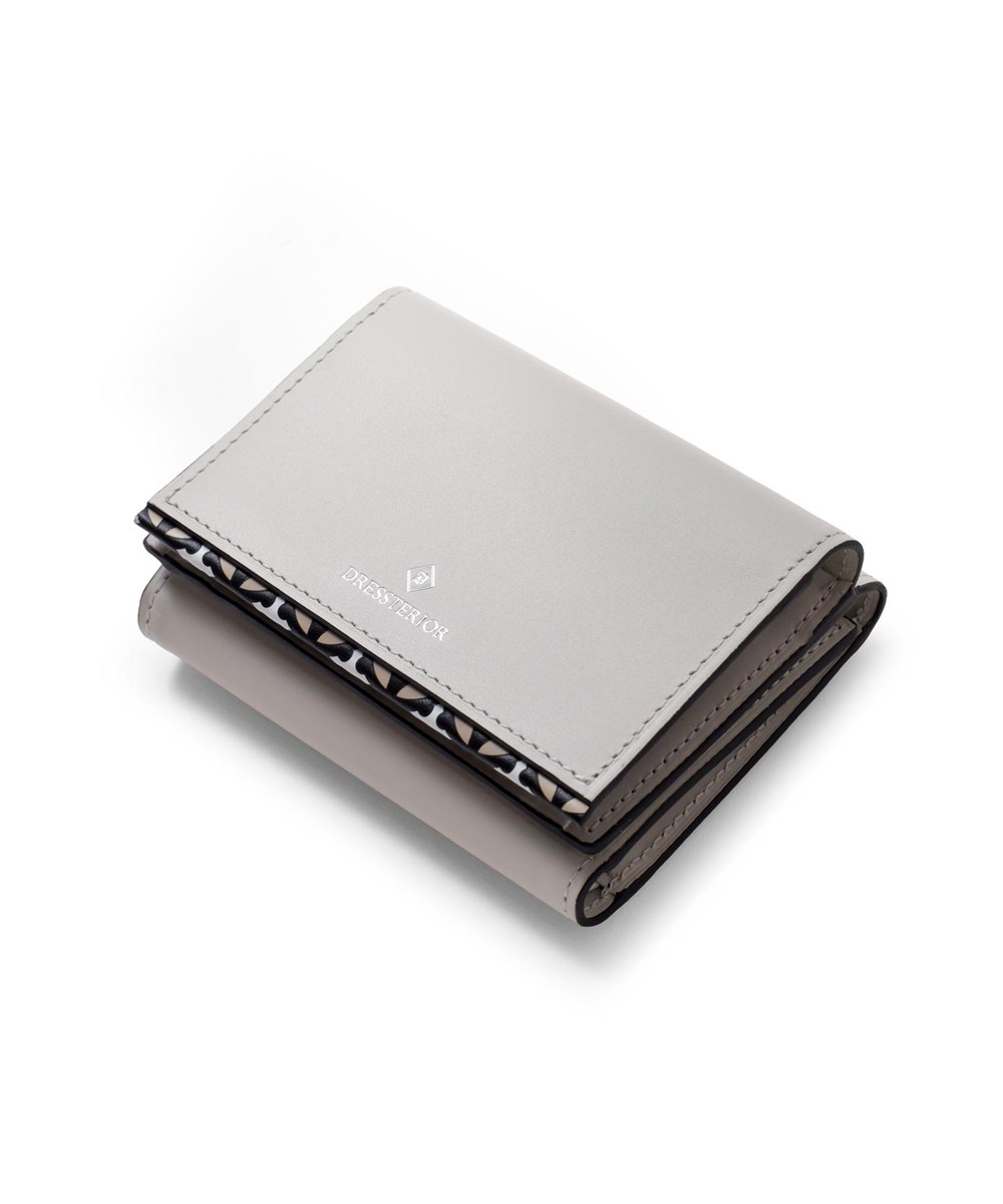 ドレステリア チェスキー 三つ折り財布 カード段6