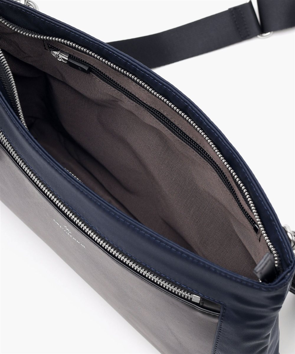 ドレステリア レークランド クラッチバッグ兼用 ショルダーバッグ