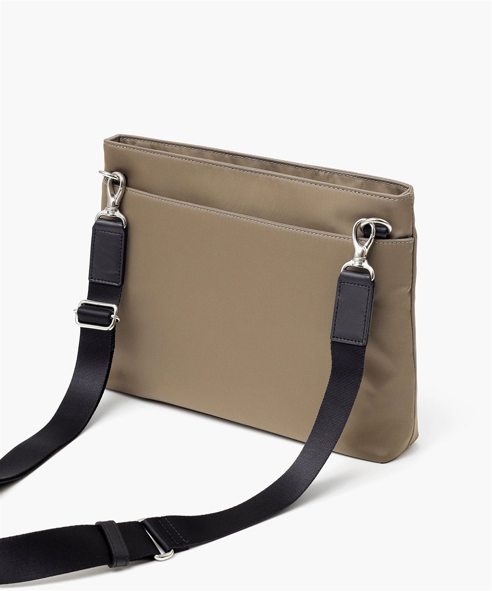 ドレステリア レークランド クラッチバッグ兼用 ショルダーバッグ