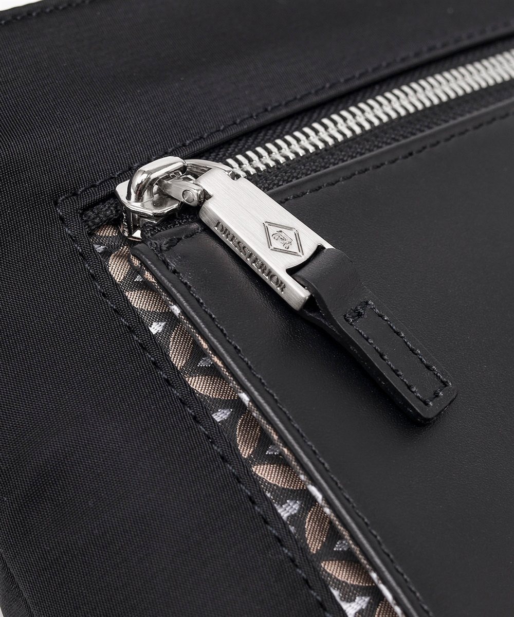 ドレステリア レークランド クラッチバッグ兼用 ショルダーバッグ