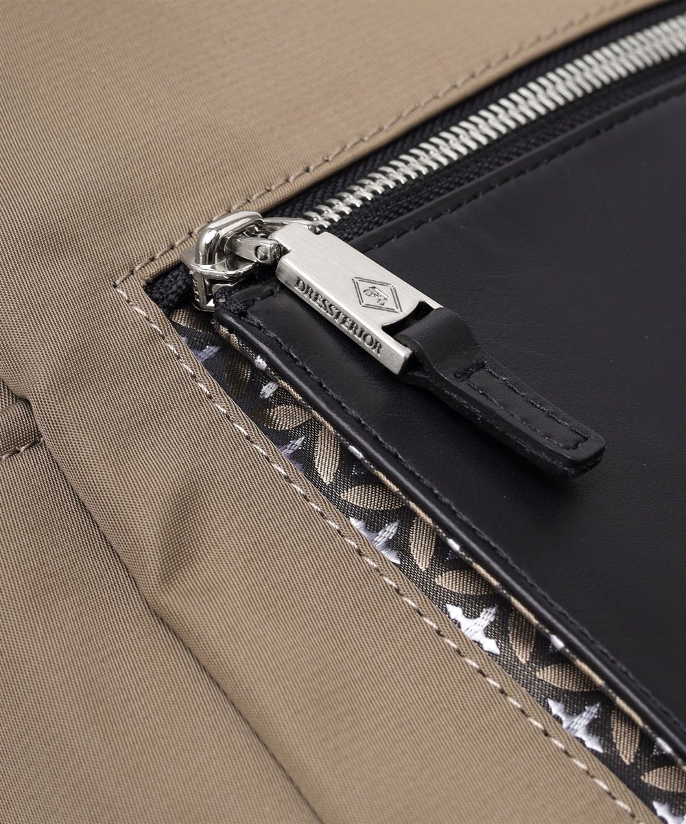 ドレステリア レークランド リュック A4