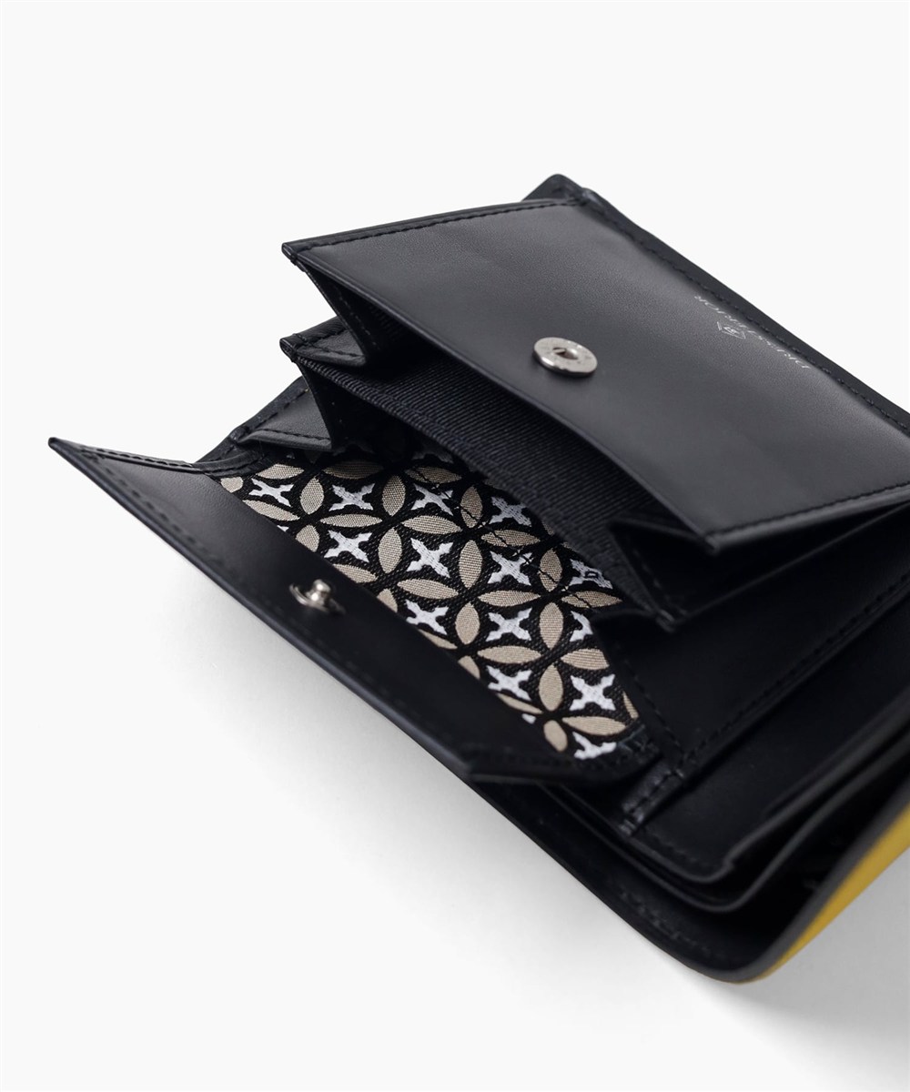 ドレステリア ハリア 二つ折り財布 カード段6