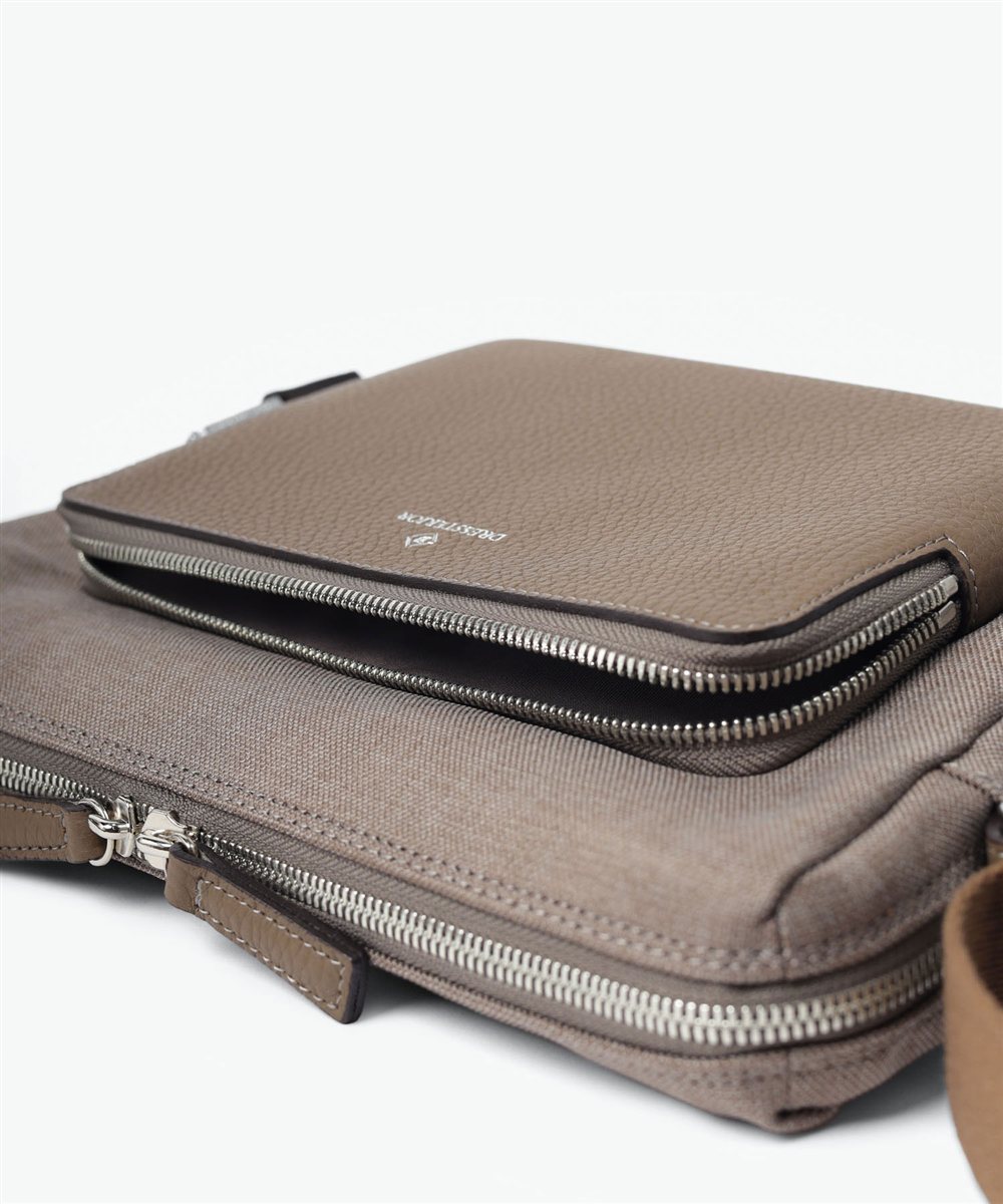 ドレステリア シェルティ ミニショルダーバッグ