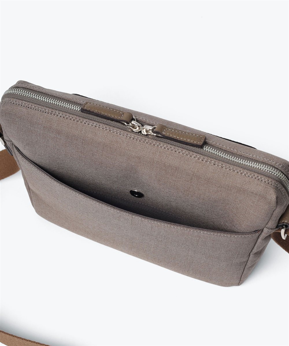 ドレステリア シェルティ ミニショルダーバッグ