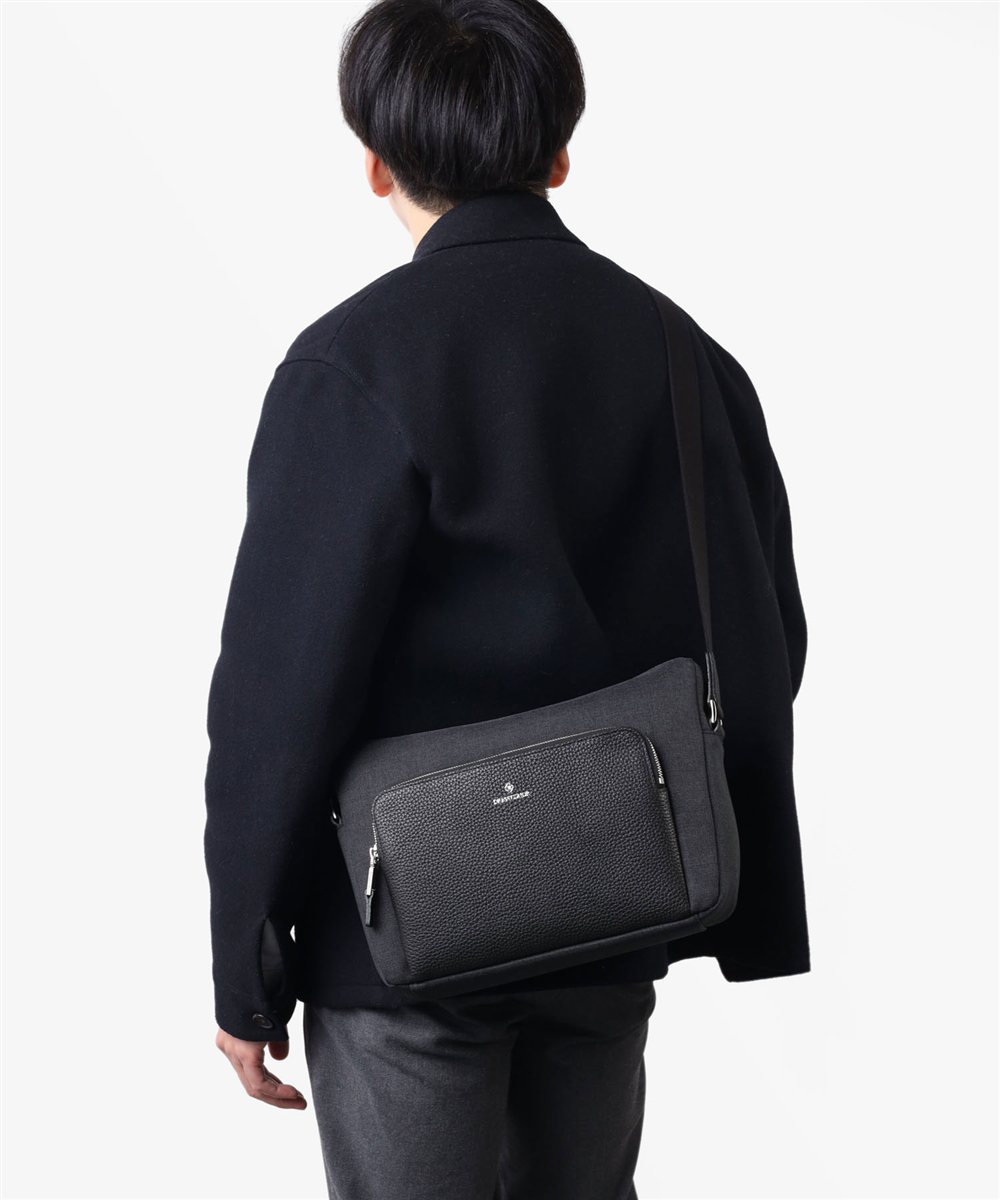 ドレステリア シェルティ ショルダーバッグ B5