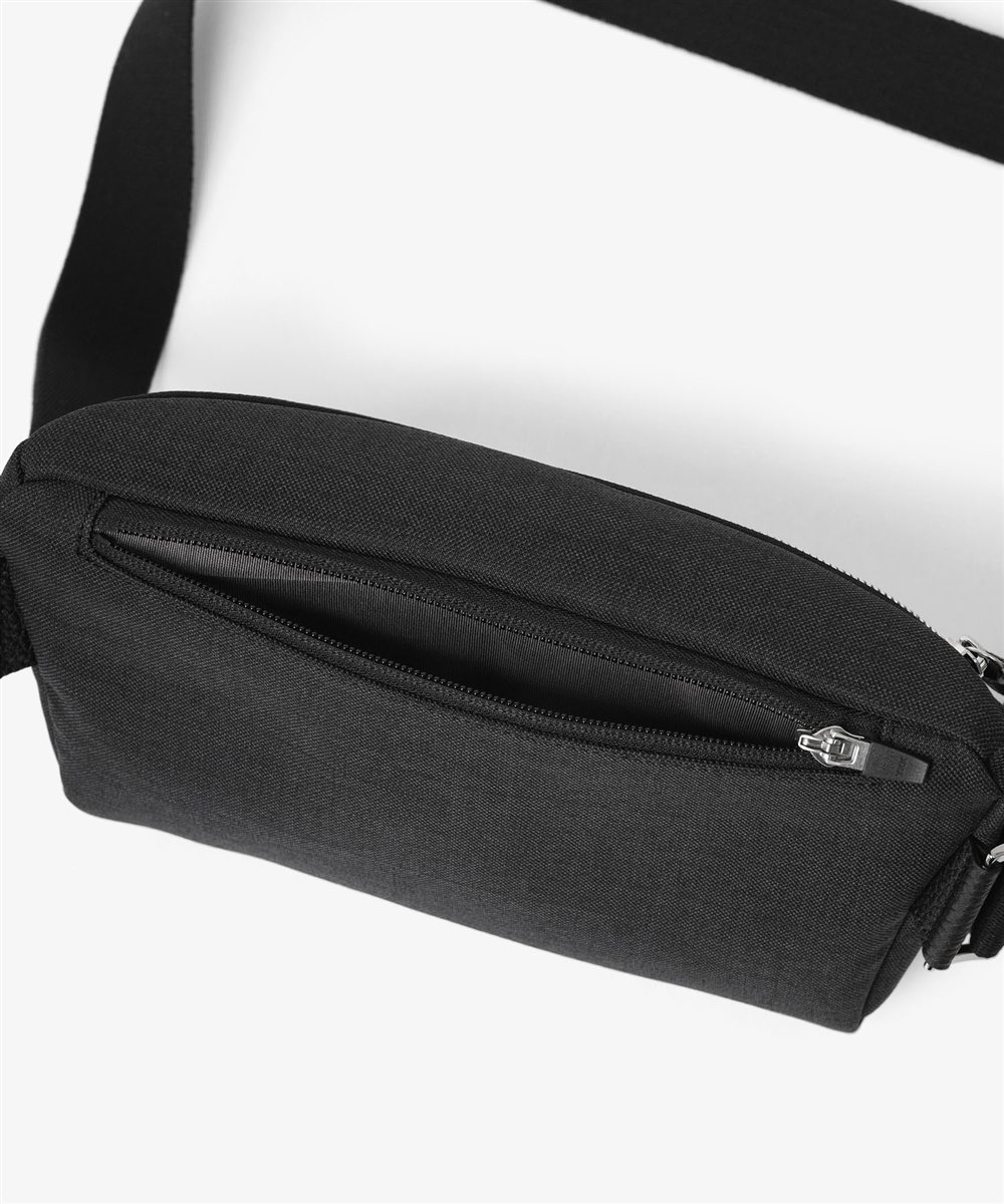 ドレステリア シェルティ ワンショルダーバッグ