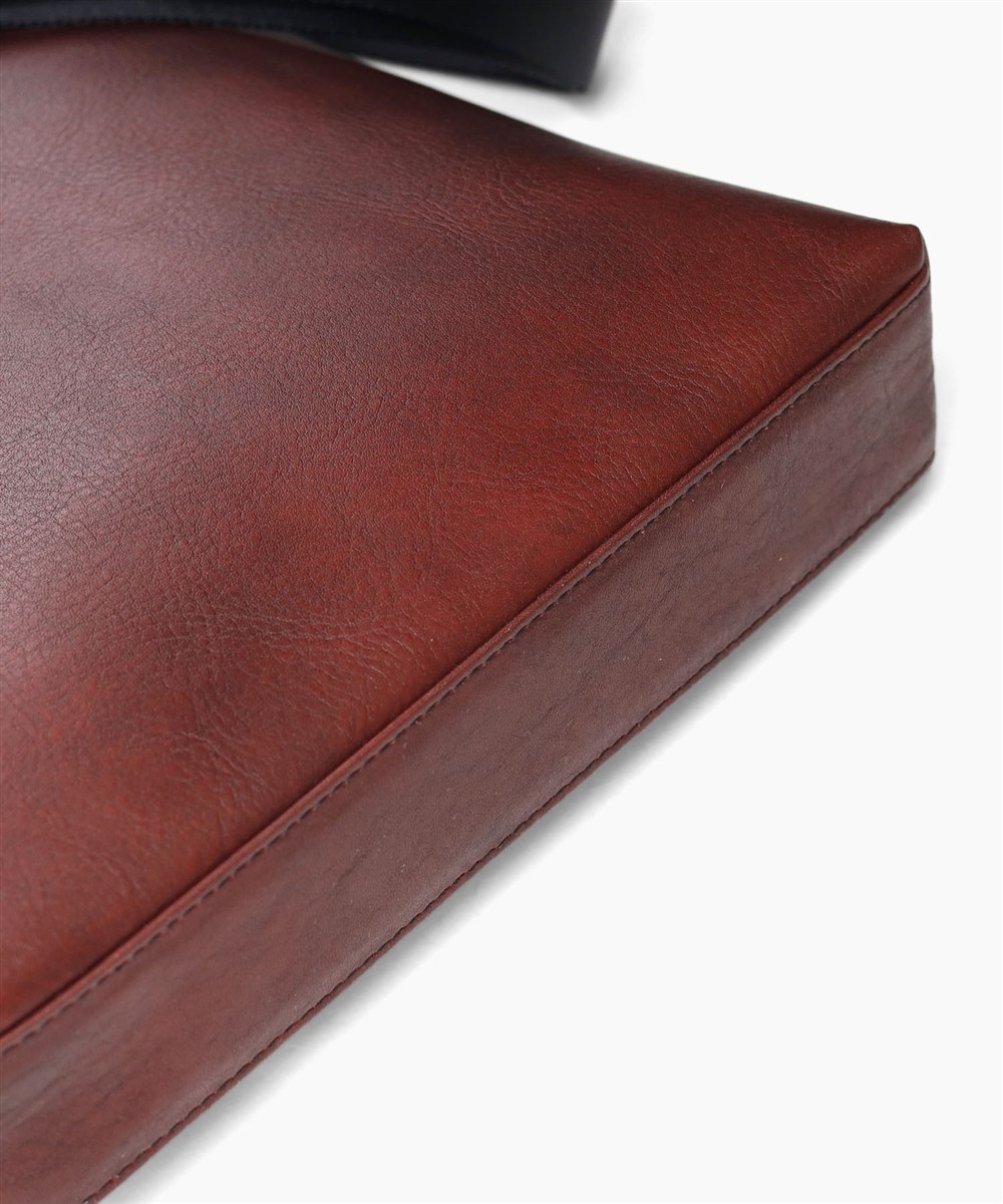 ゴールドファイル オックスフォード レザーショルダーバッグ B5