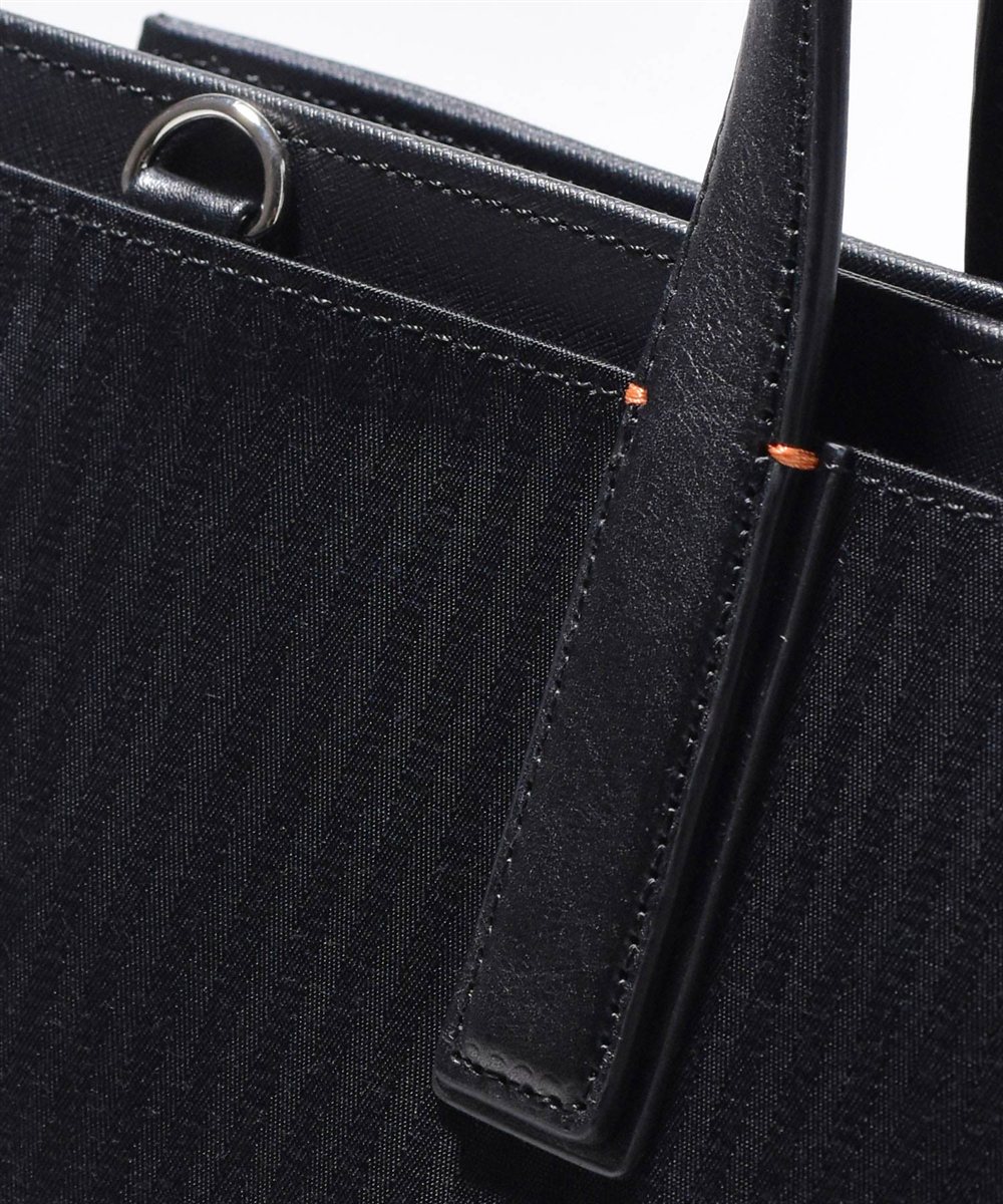 イズイット クラウディア ビジネスバッグ A4