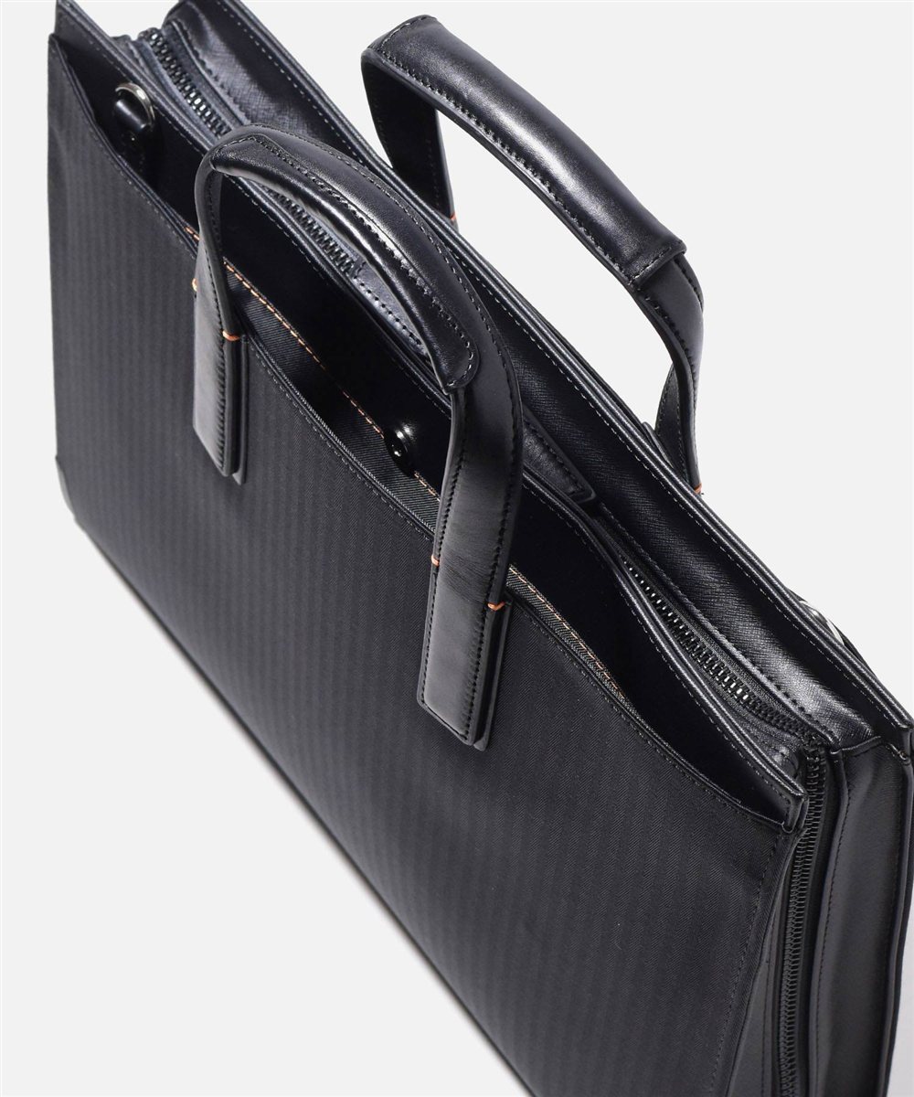 イズイット クラウディア ビジネスバッグ A4