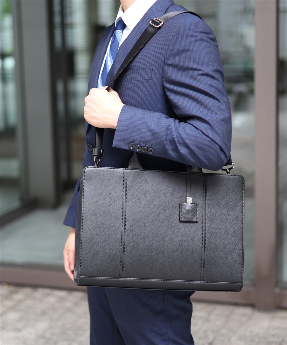 イズイット マーズII ビジネスバッグ A4【2025年秋 / テレビ朝日 金曜ドラマ使用商品】