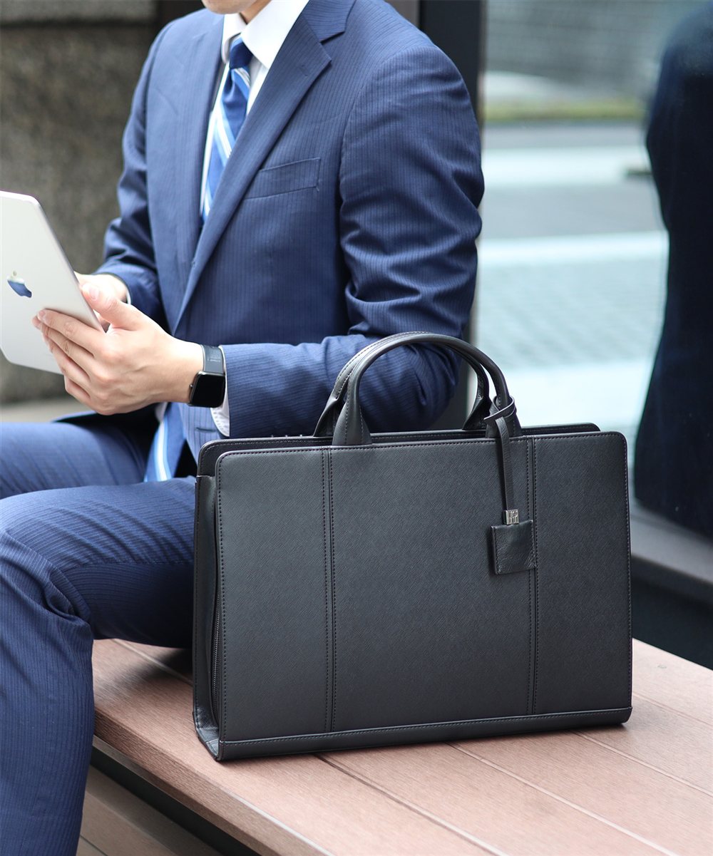 イズイット マーズII ビジネスバッグ A4【2025年秋 / テレビ朝日 金曜ドラマ使用商品】