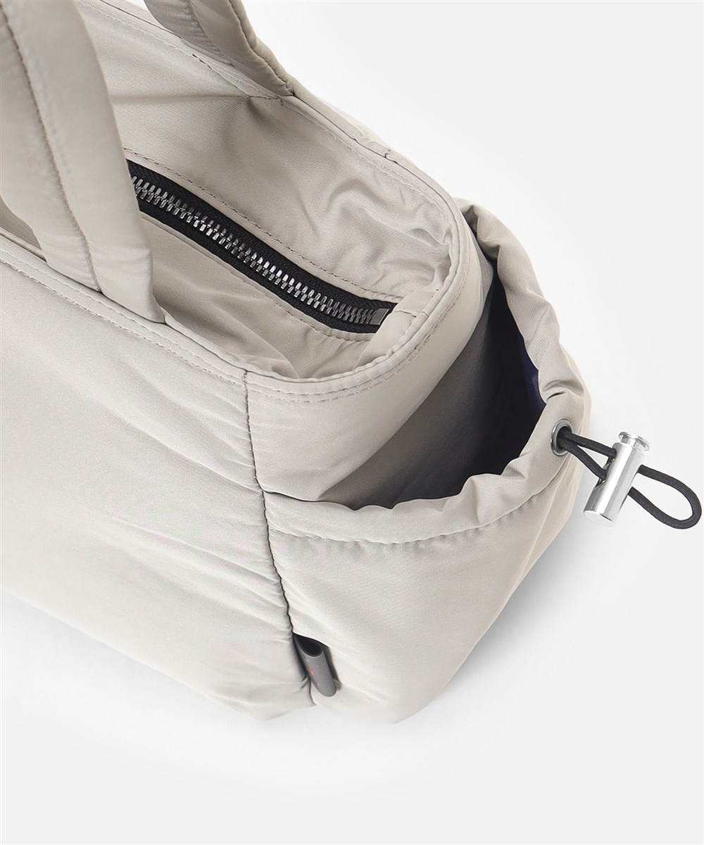 イズイット トゥモロー トートボストンバッグ B5