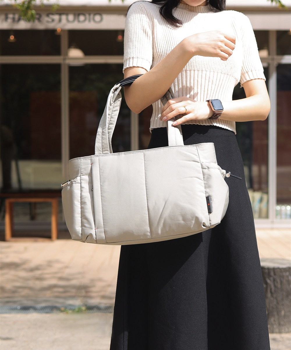 イズイット トゥモロー トートボストンバッグ B5