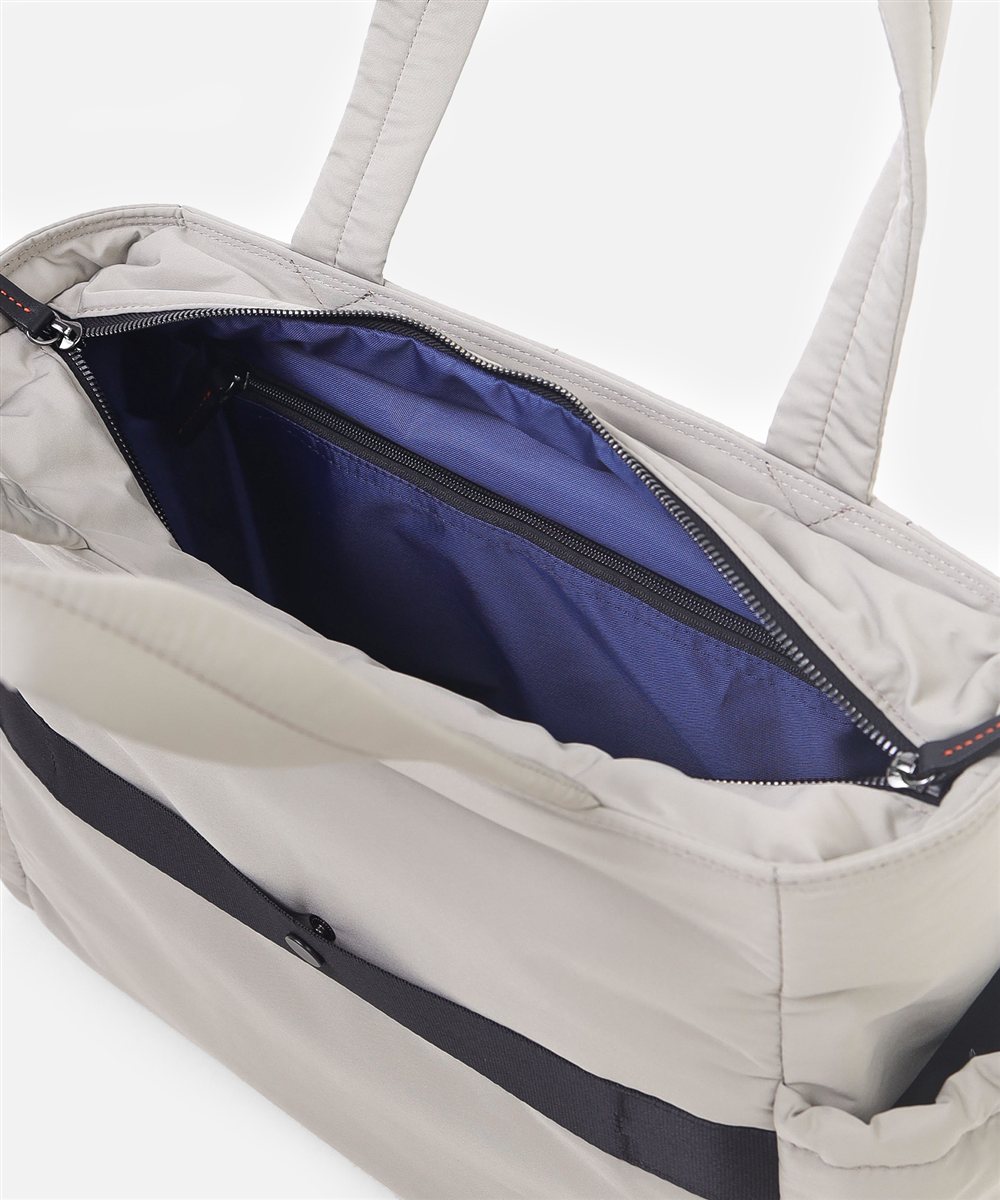 イズイット トゥモロー トートボストンバッグ A4