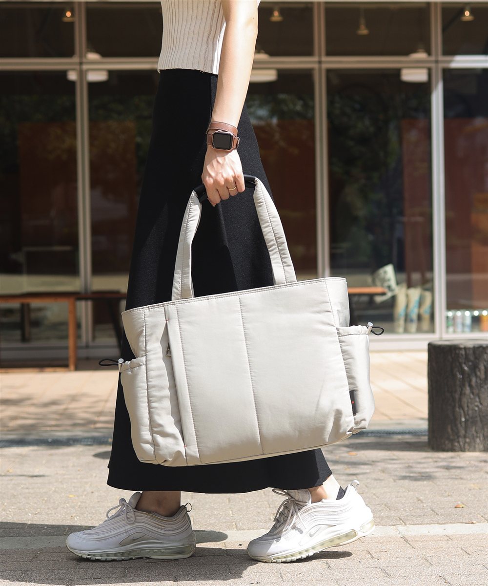 イズイット トゥモロー トートボストンバッグ A4