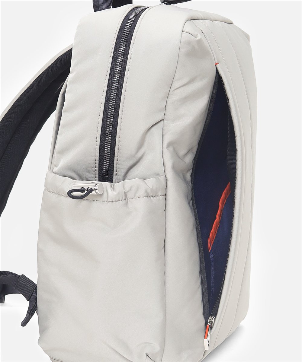 イズイット トゥモロー リュック A4