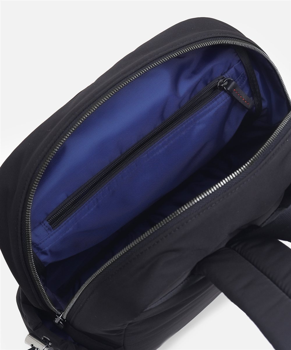 イズイット トゥモロー リュック A4