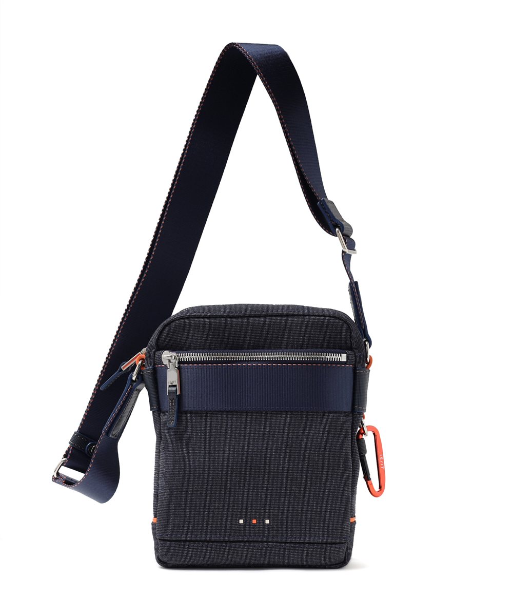 イズイット  ニードル ミニショルダーバッグ タテ型