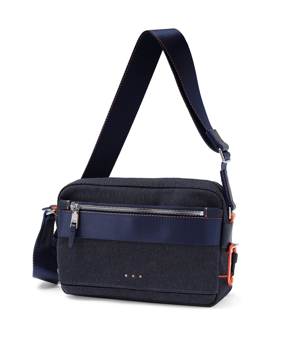 イズイット ニードル ミニショルダーバッグ ヨコ型