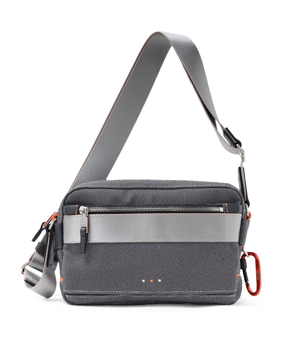 イズイット ニードル ミニショルダーバッグ ヨコ型