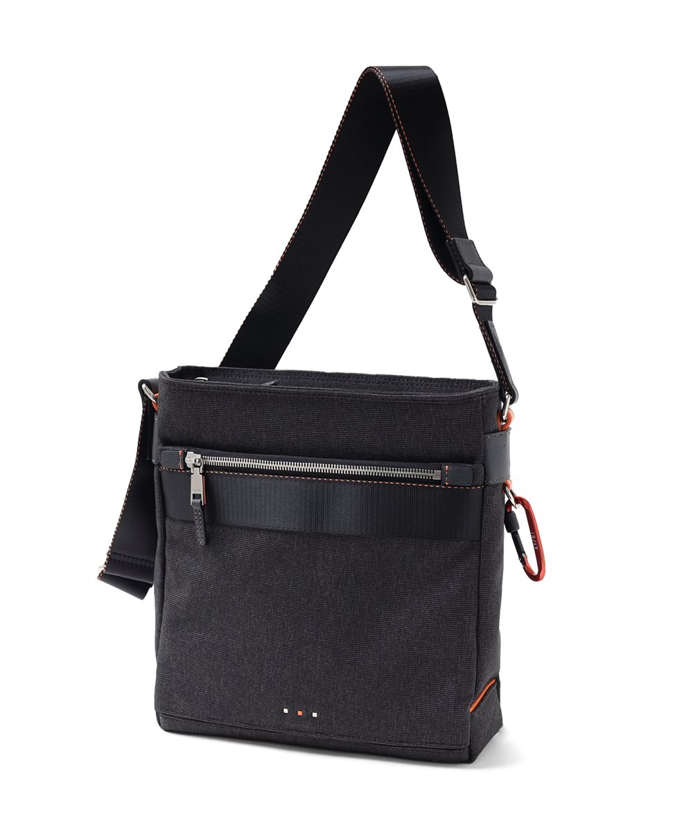 イズイット ニードル ショルダーバッグ