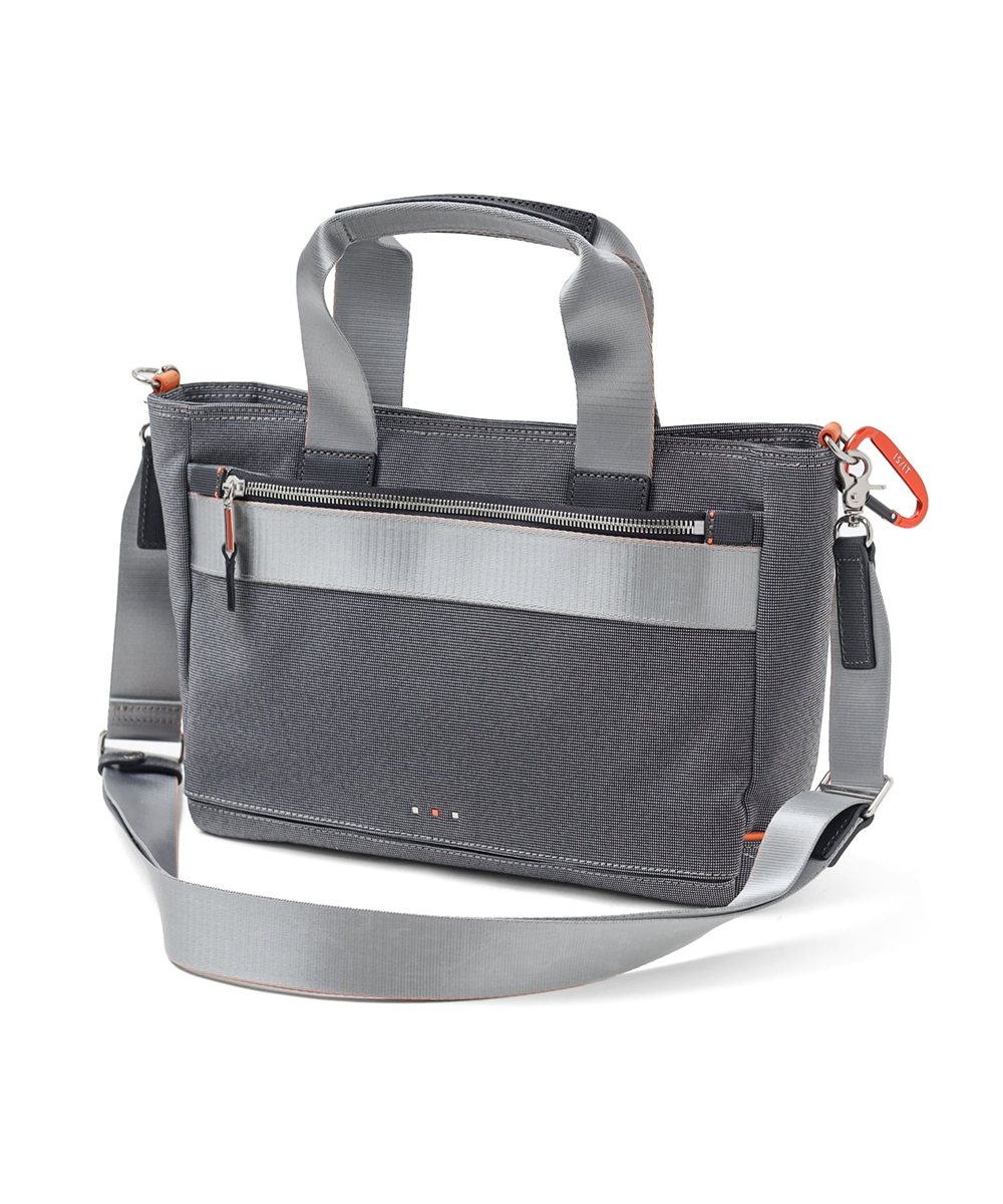 イズイット ニードル ドライビングトートバッグ